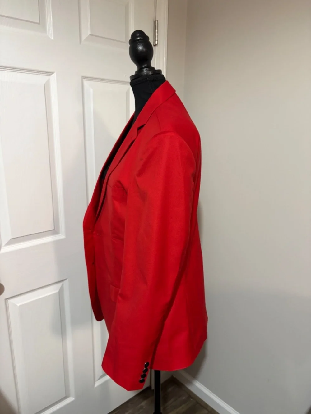 Mi Bo Tong Suit